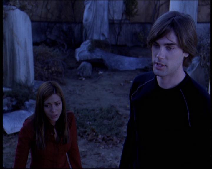 Charmed-Online-dot-610Chris-Crossed0467.jpg