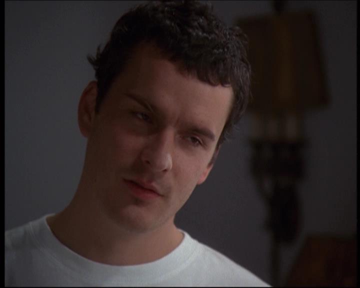 Charmed-Online-dot-610Chris-Crossed0533.jpg