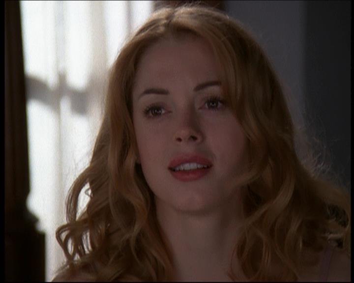 Charmed-Online-dot-610Chris-Crossed0546.jpg