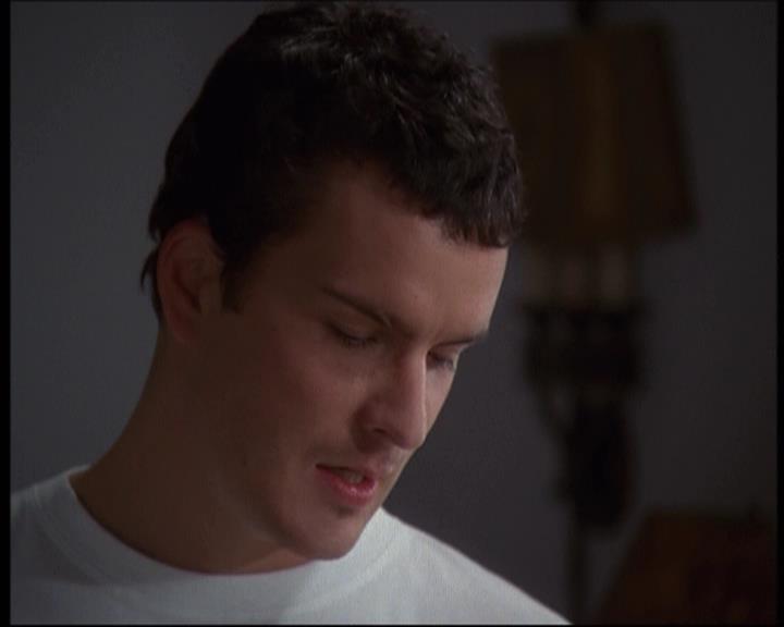 Charmed-Online-dot-610Chris-Crossed0549.jpg