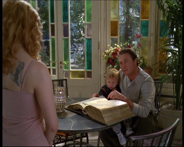 Charmed-Online-dot-610Chris-Crossed0584.jpg