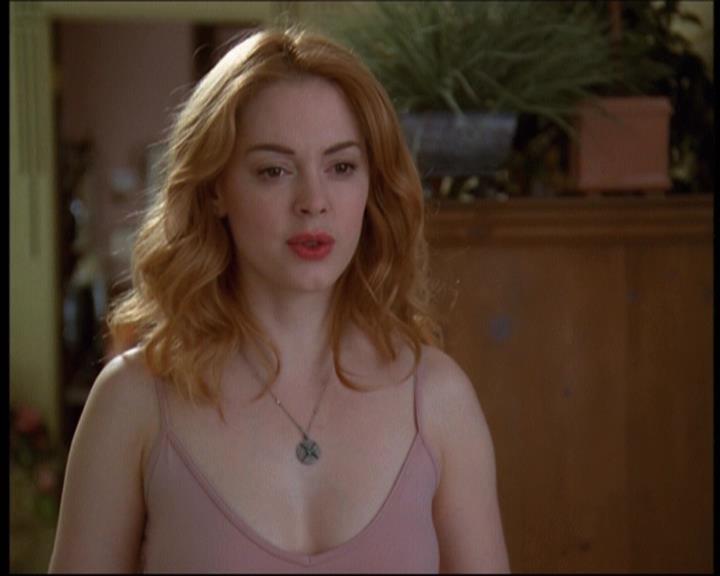 Charmed-Online-dot-610Chris-Crossed0586.jpg