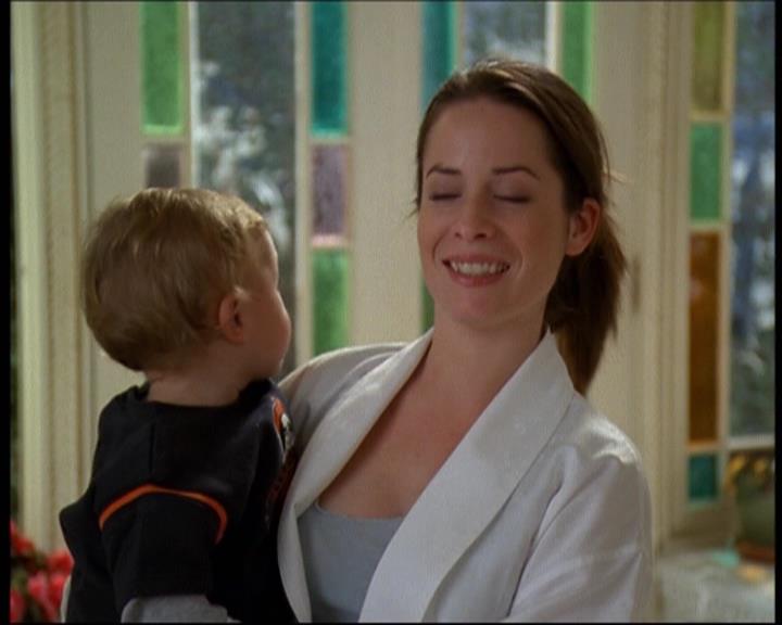 Charmed-Online-dot-610Chris-Crossed0639.jpg