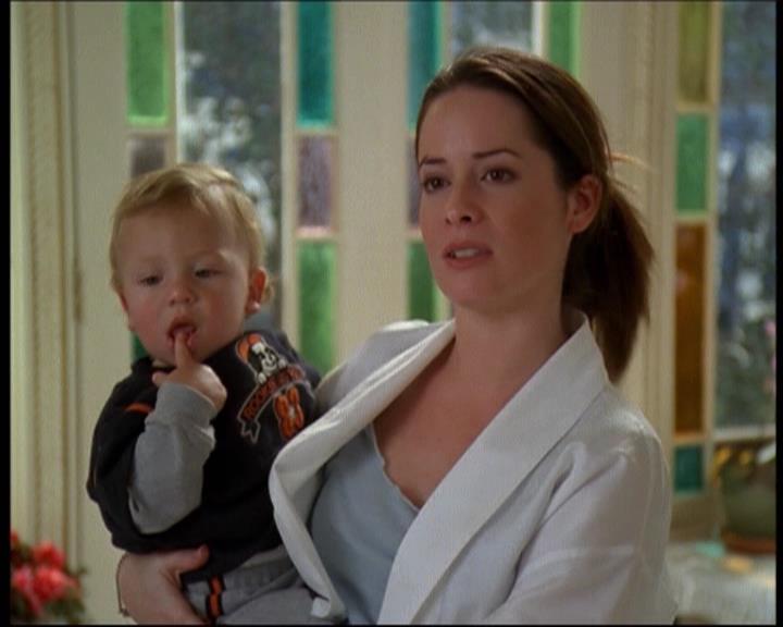 Charmed-Online-dot-610Chris-Crossed0653.jpg