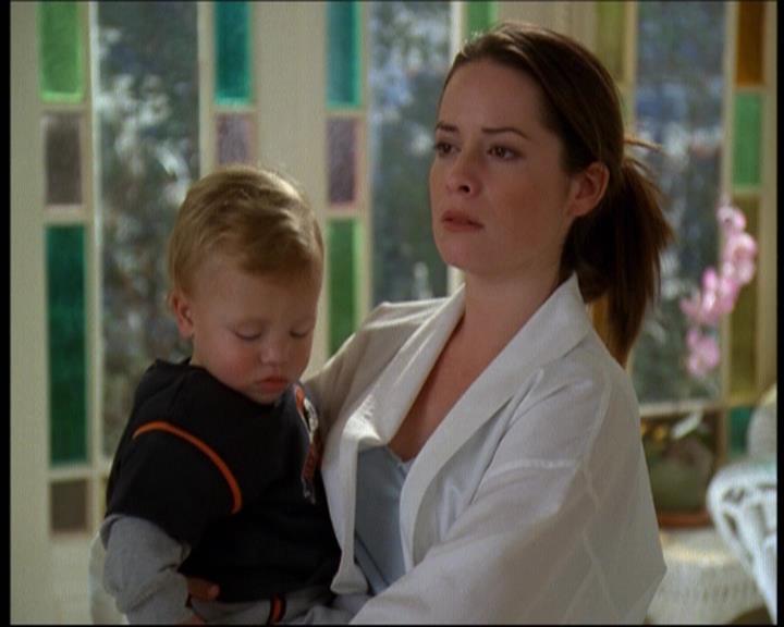 Charmed-Online-dot-610Chris-Crossed0679.jpg