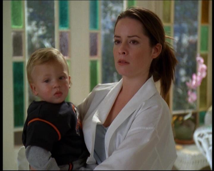 Charmed-Online-dot-610Chris-Crossed0683.jpg