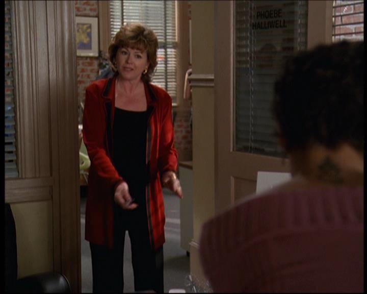 Charmed-Online-dot-610Chris-Crossed0705.jpg