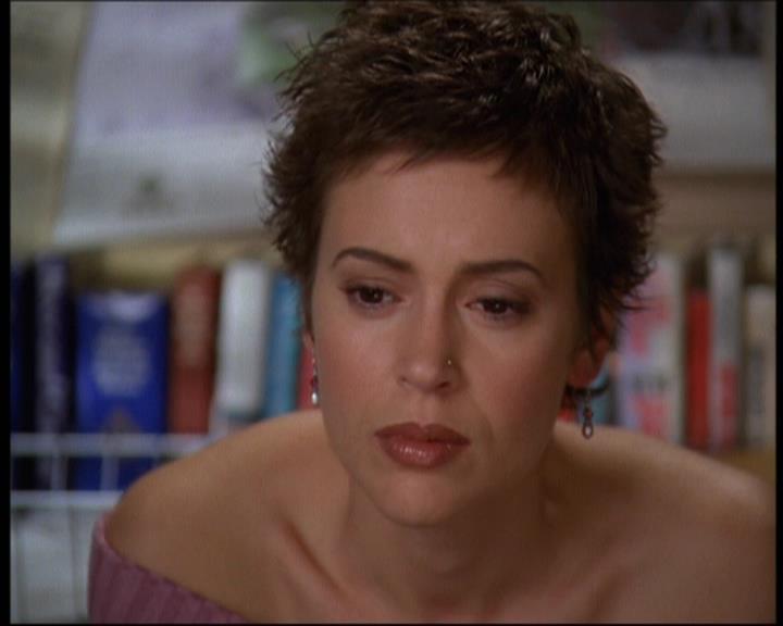 Charmed-Online-dot-610Chris-Crossed0752.jpg