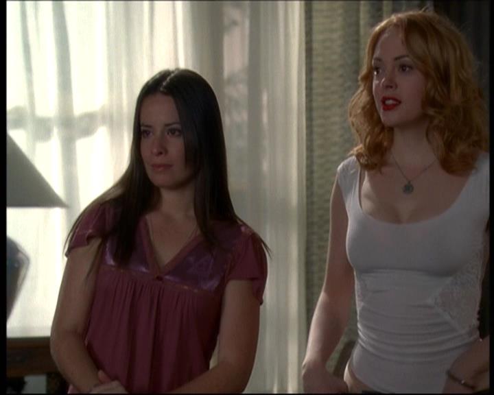 Charmed-Online-dot-610Chris-Crossed0783.jpg