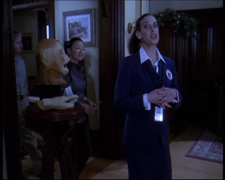 Charmed-Online-dot-610Chris-Crossed1027.jpg