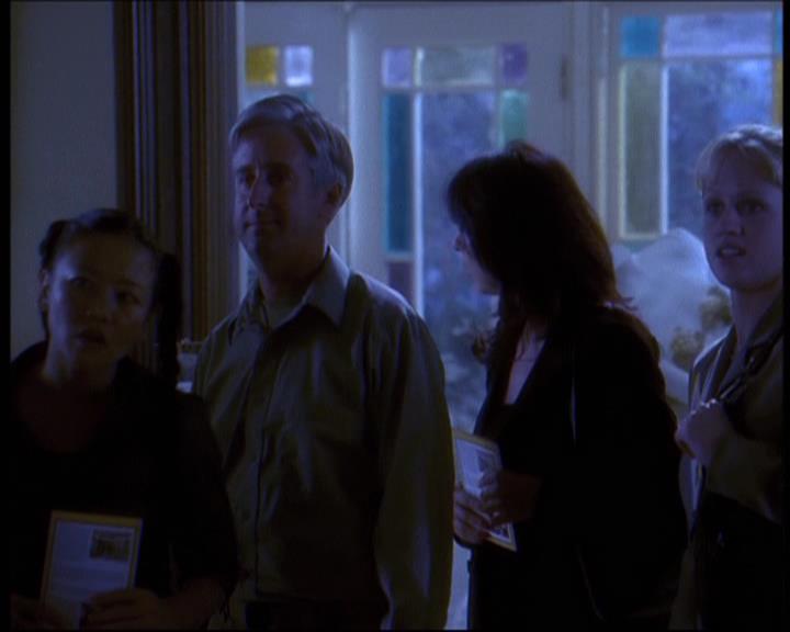 Charmed-Online-dot-610Chris-Crossed1043.jpg