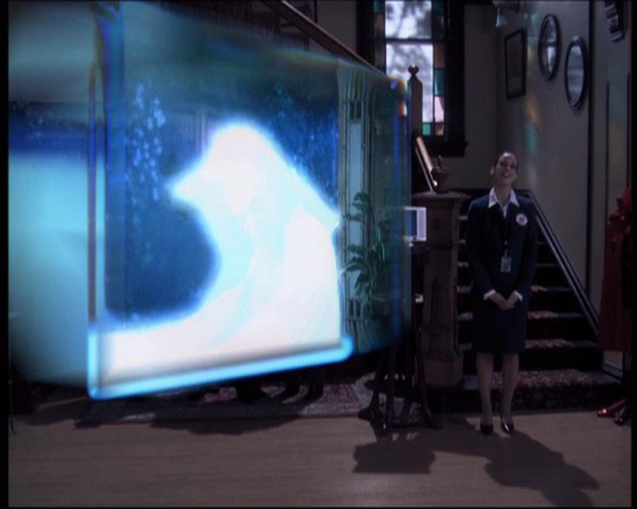 Charmed-Online-dot-610Chris-Crossed1072.jpg