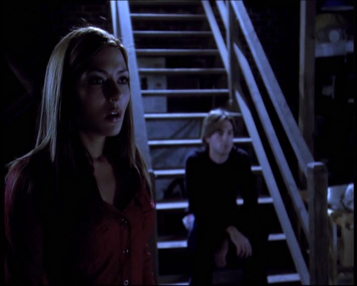 Charmed-Online-dot-610Chris-Crossed1133.jpg Charmed-Online-dot-610Chris-Crossed1133.jpg