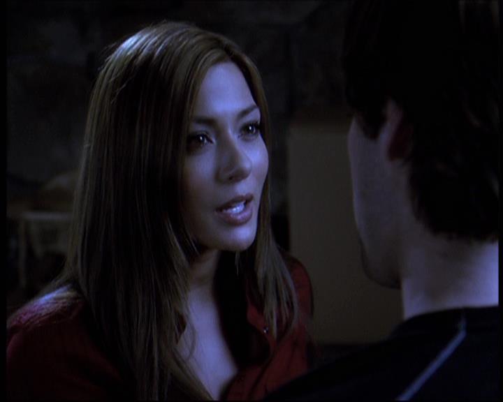 Charmed-Online-dot-610Chris-Crossed1161.jpg