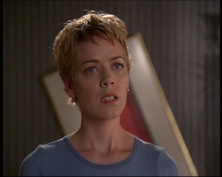 Charmed-Online-dot-610Chris-Crossed1254.jpg