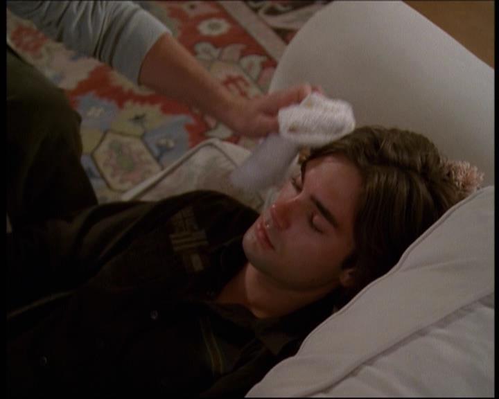 Charmed-Online-dot-610Chris-Crossed1261.jpg