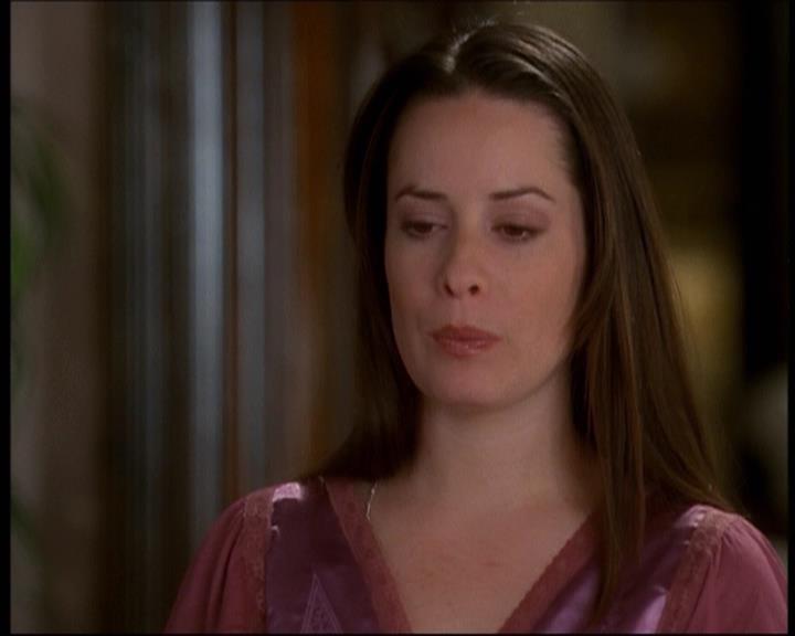 Charmed-Online-dot-610Chris-Crossed1269.jpg