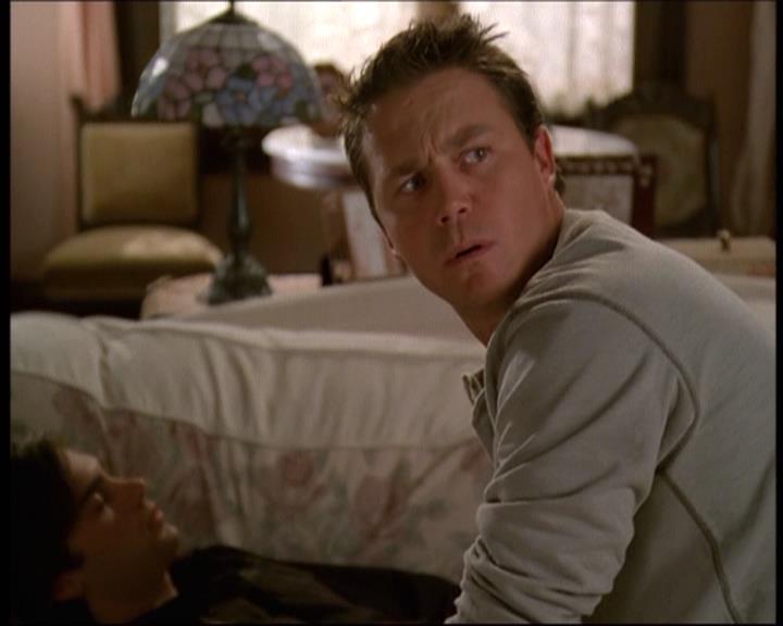 Charmed-Online-dot-610Chris-Crossed1288.jpg