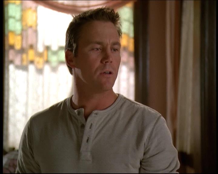 Charmed-Online-dot-610Chris-Crossed1311.jpg