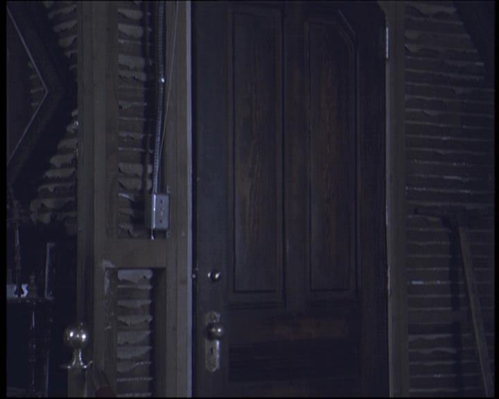 Charmed-Online-dot-610Chris-Crossed1317.jpg