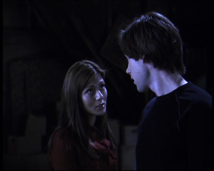 Charmed-Online-dot-610Chris-Crossed1386.jpg Charmed-Online-dot-610Chris-Crossed1386.jpg