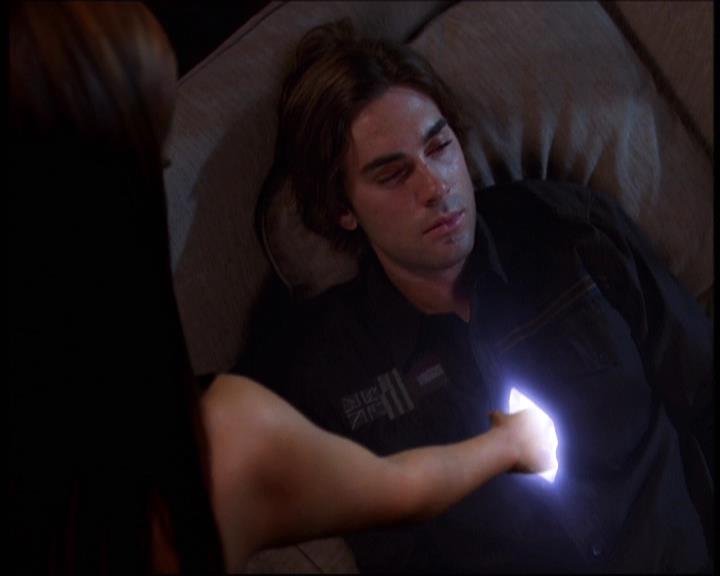 Charmed-Online-dot-610Chris-Crossed1548.jpg
