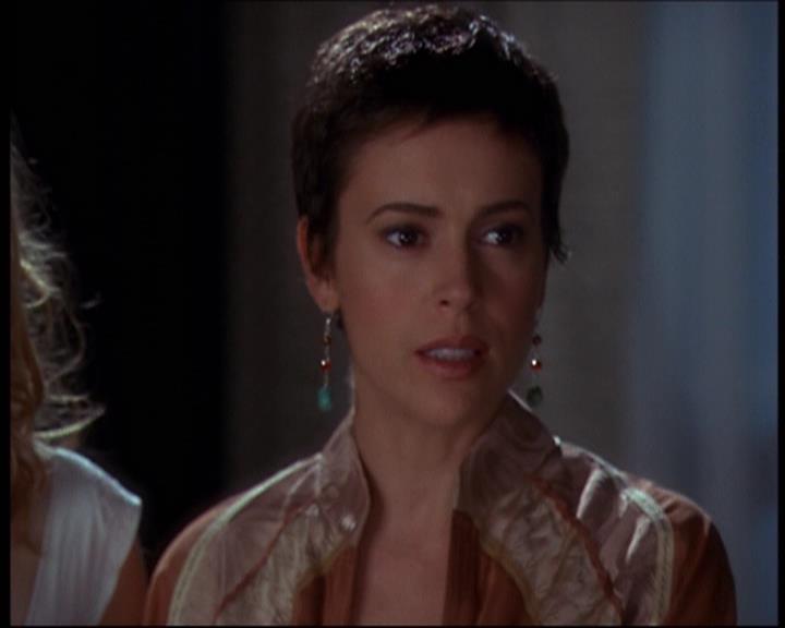 Charmed-Online-dot-610Chris-Crossed1797.jpg
