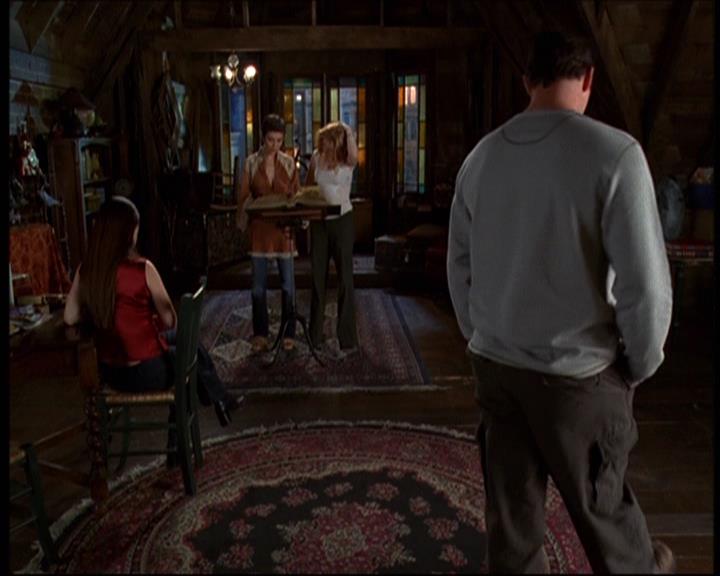 Charmed-Online-dot-610Chris-Crossed1866.jpg