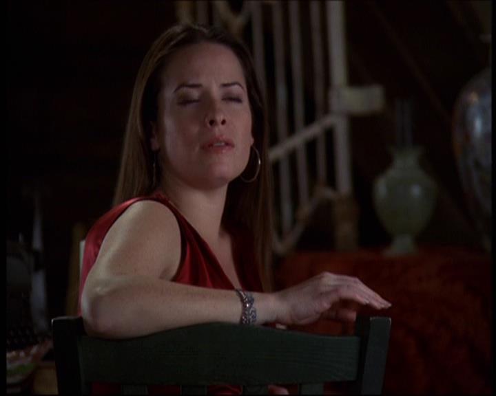 Charmed-Online-dot-610Chris-Crossed1874.jpg