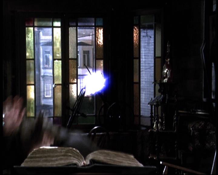 Charmed-Online-dot-610Chris-Crossed2137.jpg