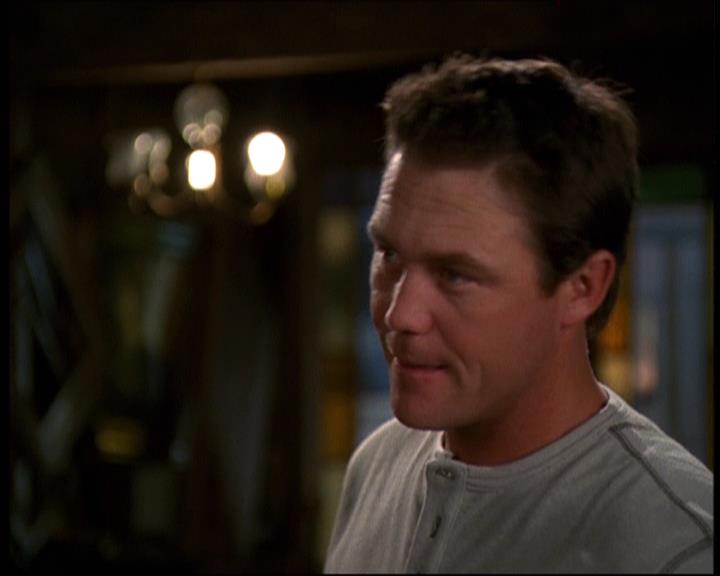 Charmed-Online-dot-610Chris-Crossed2216.jpg