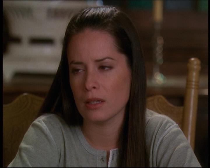 Charmed-Online-dot-610Chris-Crossed2308.jpg