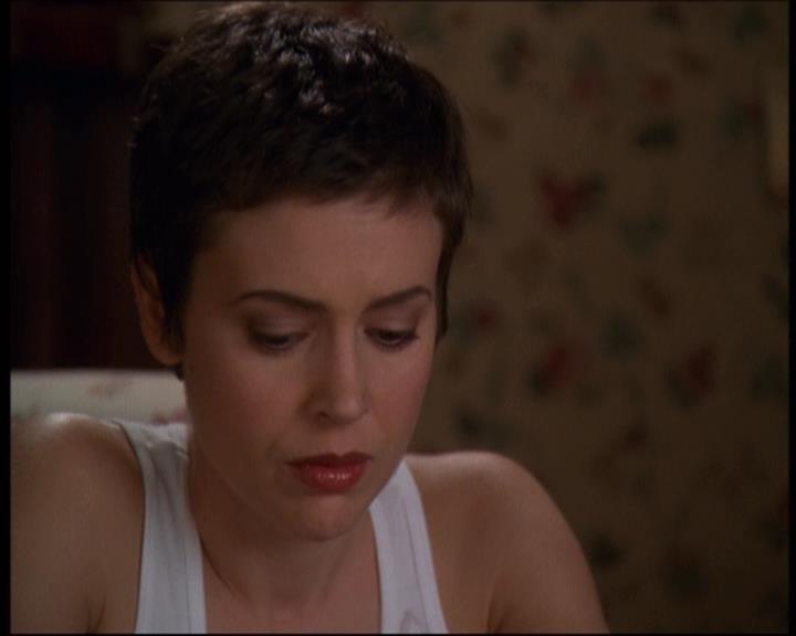 Charmed-Online-dot-610Chris-Crossed2315.jpg