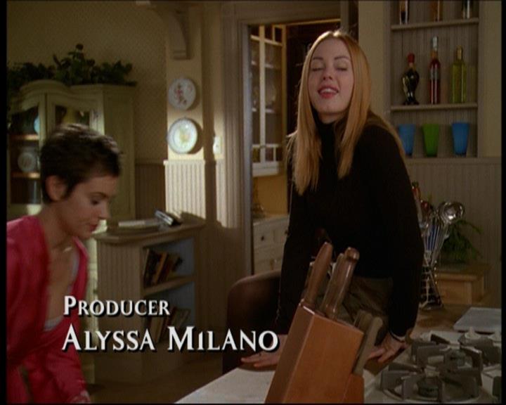 Charmed-Online-dot-611WitchStock0221.jpg