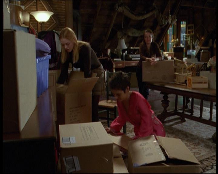 Charmed-Online-dot-611WitchStock0373.jpg Charmed-Online-dot-611WitchStock0373.jpg