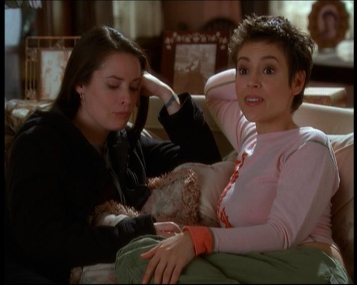 Charmed-Online-dot-611WitchStock0882.jpg Charmed-Online-dot-611WitchStock0882.jpg