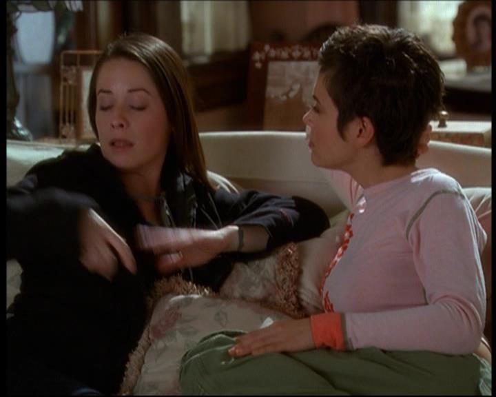 Charmed-Online-dot-611WitchStock0913.jpg Charmed-Online-dot-611WitchStock0913.jpg