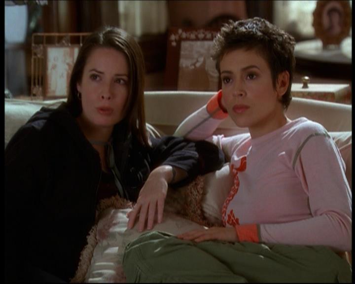 Charmed-Online-dot-611WitchStock0977.jpg Charmed-Online-dot-611WitchStock0977.jpg