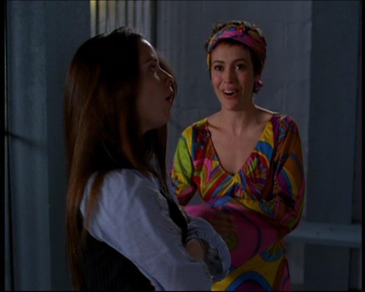 Charmed-Online-dot-611WitchStock1224.jpg