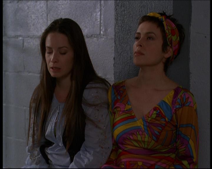 Charmed-Online-dot-611WitchStock1387.jpg Charmed-Online-dot-611WitchStock1387.jpg