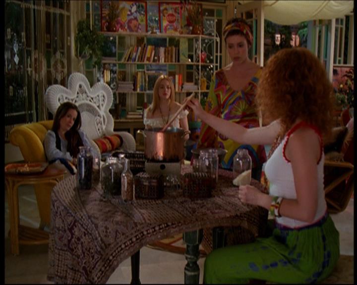 Charmed-Online-dot-611WitchStock1938.jpg