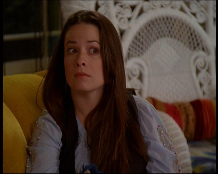 Charmed-Online-dot-611WitchStock1975.jpg Charmed-Online-dot-611WitchStock1975.jpg