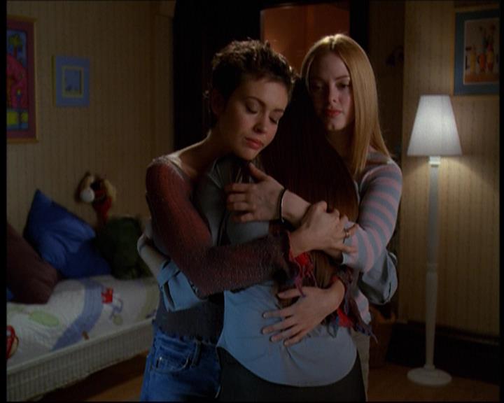 Charmed-Online-dot-611WitchStock2273.jpg Charmed-Online-dot-611WitchStock2273.jpg