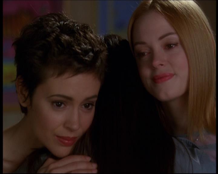 Charmed-Online-dot-611WitchStock2276.jpg Charmed-Online-dot-611WitchStock2276.jpg