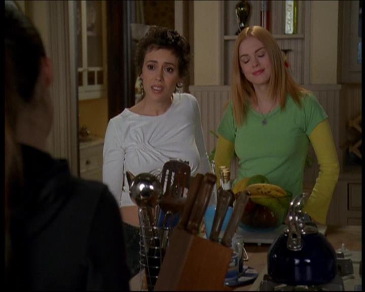 Charmed-Online-dot-612PrinceCharmed0338.jpg Charmed-Online-dot-612PrinceCharmed0338.jpg