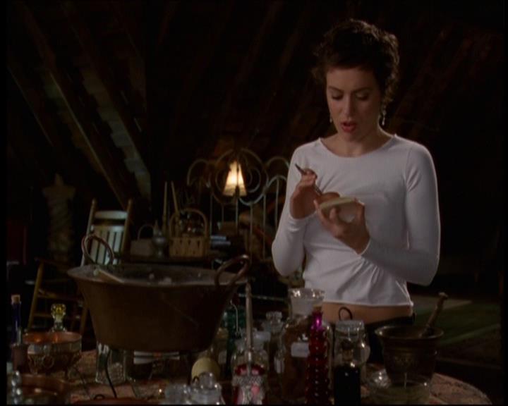 Charmed-Online-dot-612PrinceCharmed0524.jpg Charmed-Online-dot-612PrinceCharmed0524.jpg