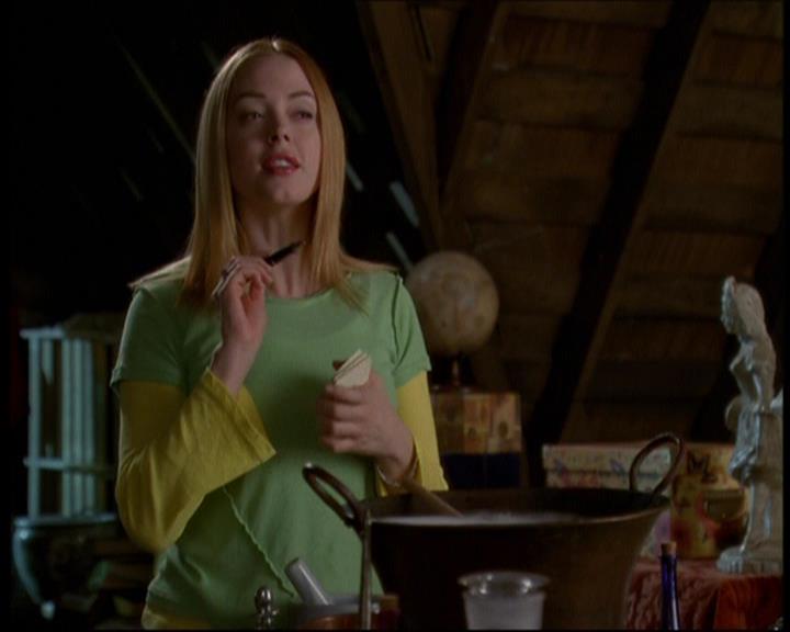 Charmed-Online-dot-612PrinceCharmed0532.jpg Charmed-Online-dot-612PrinceCharmed0532.jpg