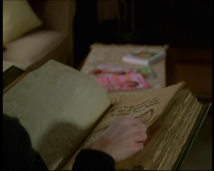 Charmed-Online-dot-612PrinceCharmed0556.jpg Charmed-Online-dot-612PrinceCharmed0556.jpg