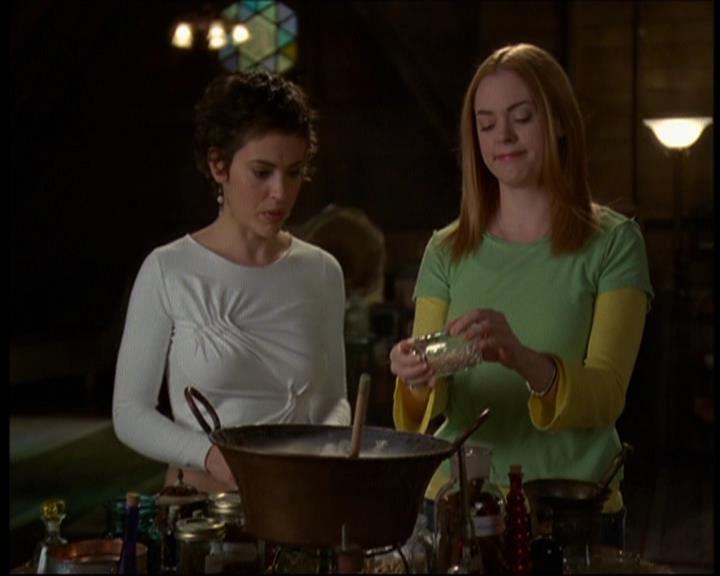 Charmed-Online-dot-612PrinceCharmed0730.jpg Charmed-Online-dot-612PrinceCharmed0730.jpg