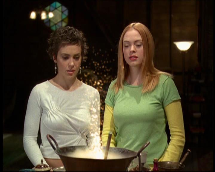 Charmed-Online-dot-612PrinceCharmed0749.jpg Charmed-Online-dot-612PrinceCharmed0749.jpg